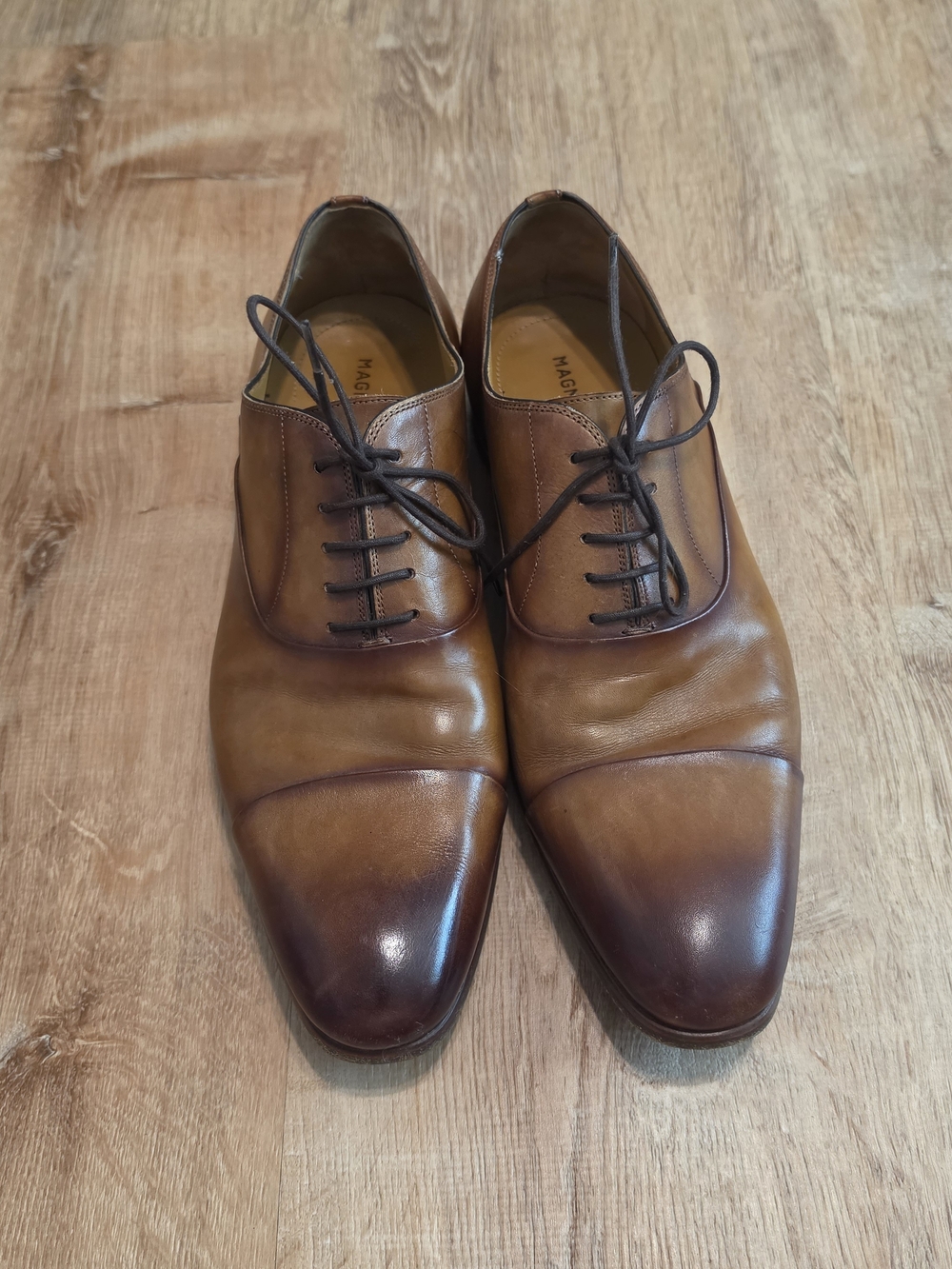 Magnanni Two-Tone Brown Patina Cap-Toe Oxford Shoes